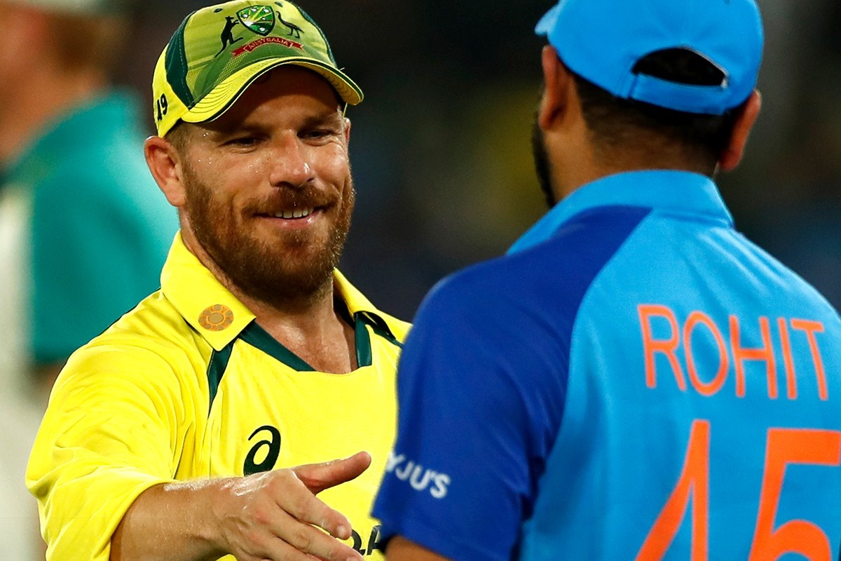 India beat Australia to win T20I series