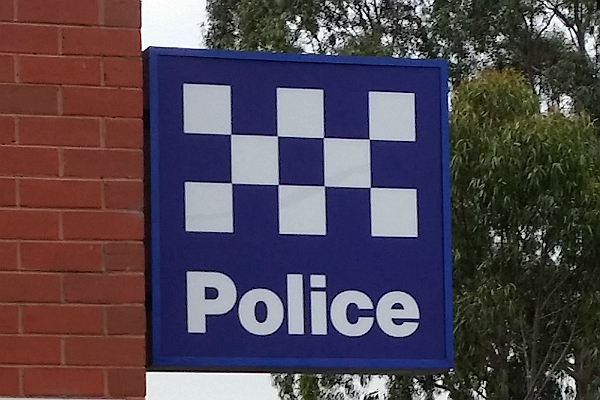 police sign general 2
